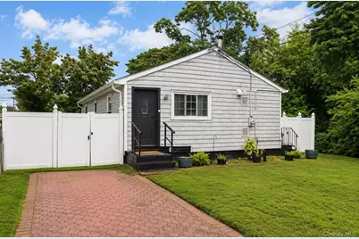 35 S 20th Street, Wyandanch, NY 11798 - Photo 1