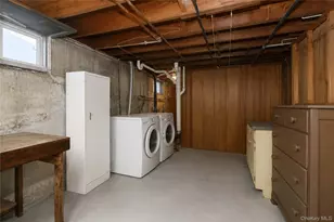 175 Latham Rd, Mineola, NY 11501 - Photo 33