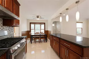 175 Latham Rd, Mineola, NY 11501 - Photo 9