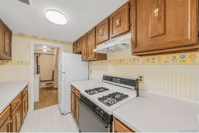 230 Birchwood Road #230, Medford, NY 11763 - Photo 13