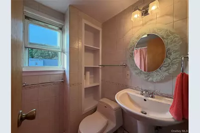 7 Crystal Lane, Brentwood, NY 11717 - Photo 15