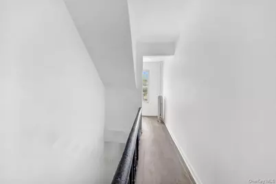 17 Lamartine Avenue #3, Yonkers, NY 10701 - Photo 3