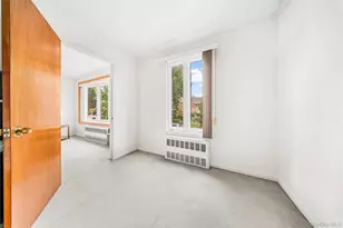 20-31 36th St, Astoria, NY 11105 - Photo 11