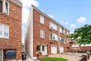 20-31 36th St, Astoria, NY 11105 - Photo 1