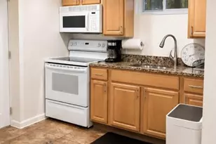 193 Ohls St, Patchogue, NY 11772 - Photo 17