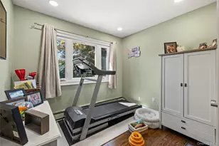 193 Ohls St, Patchogue, NY 11772 - Photo 11