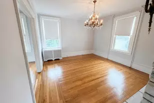 94 Fallwood Pkwy, Farmingdale, NY 11735 - Photo 15