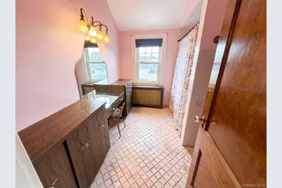 94 Fallwood Parkway, Farmingdale, NY 11735 - Photo 21