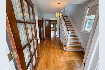 94 Fallwood Parkway, Farmingdale, NY 11735 - Photo 9