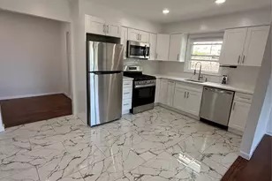 85 Halley Street N, Yonkers, NY 10704 - Photo 5