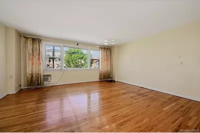 272 Brinsmade Avenue, Bronx, NY 10465 - Photo 3