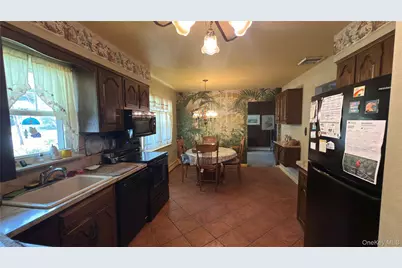 128 Rocky Point Landing Road, Rocky Point, NY 11778 - Photo 19