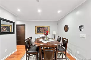 1366 Siegfried Pl, Bronx, NY 10465 - Photo 7