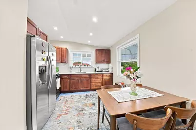 1366 Siegfried Place, Bronx, NY 10465 - Photo 17