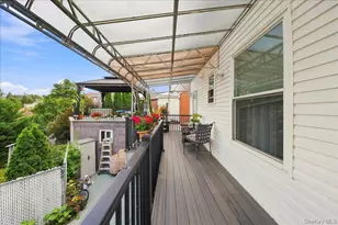 1366 Siegfried Pl, Bronx, NY 10465 - Photo 35