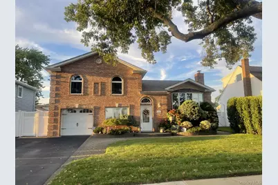 2781 S Saint Marks Avenue, Bellmore, NY 11710 - Photo 1