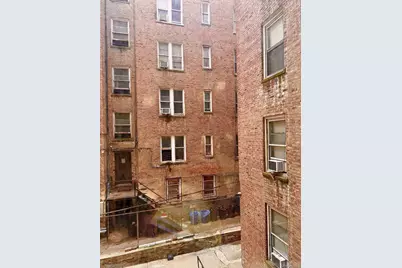 601 Pelham Parkway N #108, Bronx, NY 10467 - Photo 23