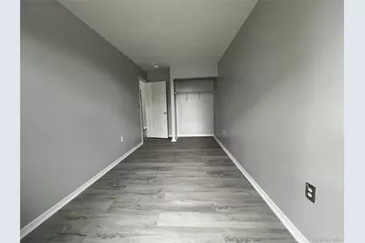 42-16 Rockaway Beach Boulevard #1st Fl, Far Rockaway, NY 11691 - Photo 5