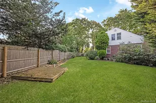 42 Spencer St, Farmingdale, NY 11735 - Photo 27