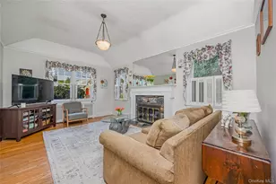 42 Spencer St, Farmingdale, NY 11735 - Photo 7
