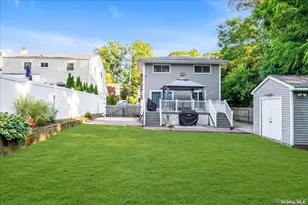 49 Neulist Ave, Port Washington, NY 11050 - Photo 15