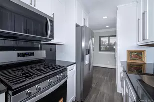 403 E Main St, Bay Shore, NY 11706 - Photo 3
