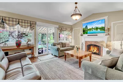 1188 New York Avenue, Franklin Square, NY 11010 - Photo 13
