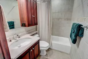 1188 New York Ave, Franklin Square, NY 11010 - Photo 17