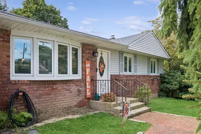 31 Ketay Drive N, East Northport, NY 11731 - Photo 9