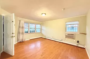 59-18 154th Pl, Flushing, NY 11355 - Photo 3
