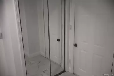 560 Jerome Street #1st Floor, Brooklyn, NY 11207 - Photo 3
