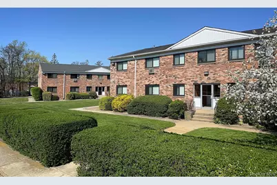 405 East Main Street #405-04, Bay Shore, NY 11706 - Photo 1
