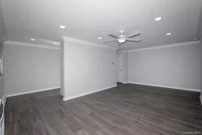 405 East Main Street #405-04, Bay Shore, NY 11706 - Photo 5