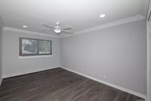 405 East Main St, Bay Shore, NY 11706 - Photo 7