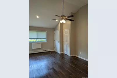 1727 N. Gardiner Drive, Bay Shore, NY 11706 - Photo 3