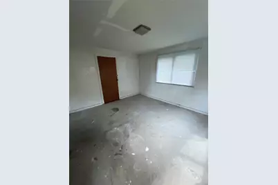 61 N Fulton Avenue, Mount Vernon, NY 10550 - Photo 17
