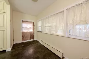9 Magnolia Pl, Bronx, NY 10465 - Photo 13