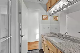 241 Garden St, New Windsor, NY 12553 - Photo 17