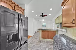 241 Garden St, New Windsor, NY 12553 - Photo 15