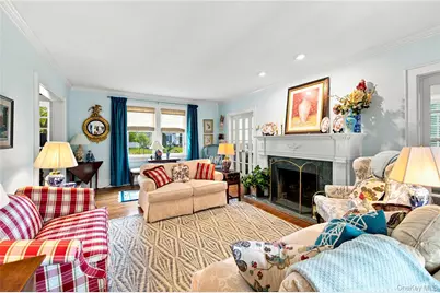 66 S Lewis Place, Rockville Centre, NY 11570 - Photo 5