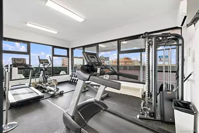 1 E Broadway #3C, Long Beach, NY 11561 - Photo 17