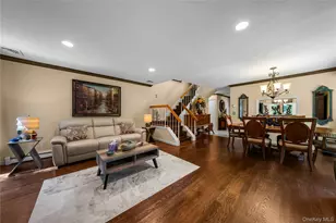 4 Lyndon Ct, Bohemia, NY 11716 - Photo 11