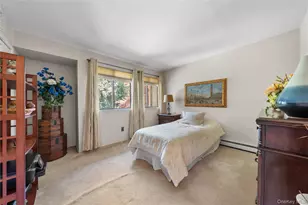4 Lyndon Ct, Bohemia, NY 11716 - Photo 17