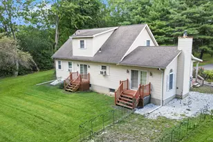 67 Meadow Hill Rd, Newburgh, NY 12550 - Photo 3