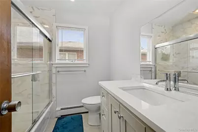 33 A/K/A 29 Stillwell Avenue, Yonkers, NY 10704 - Photo 9