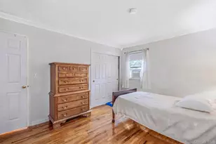 2345 Louis Kossuth Ave, Ronkonkoma, NY 11779 - Photo 21