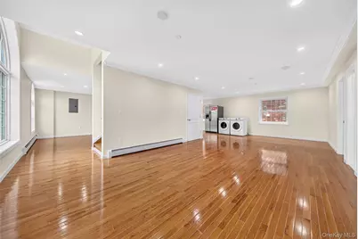 164-20 85th Avenue, Jamaica, NY 11432 - Photo 21