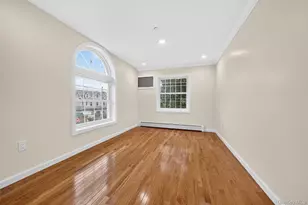 164-20 85th Ave, Jamaica, NY 11432 - Photo 23