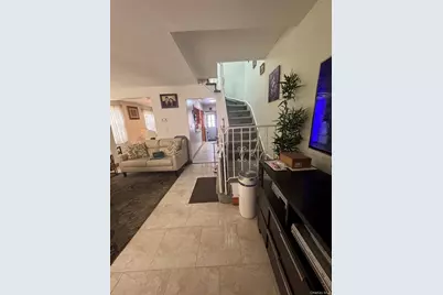 91-53 96th Street, Woodhaven, NY 11421 - Photo 9