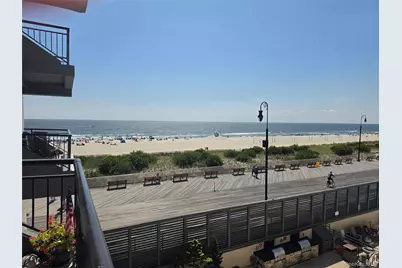 100 W Broadway #3J, Long Beach, NY 11561 - Photo 3